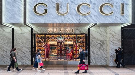 do gucci employees make commission|is gucci a good company.